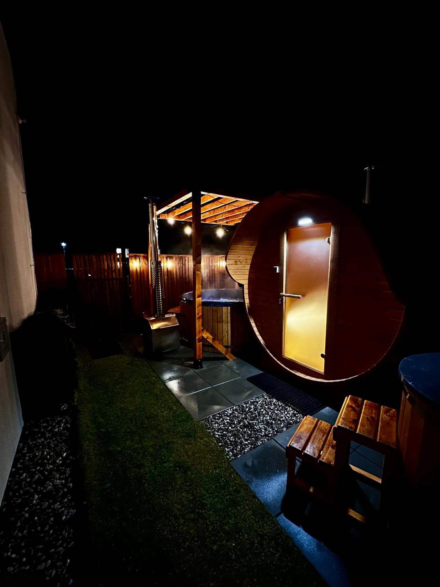 Apartament Pod Wzgorzem Z Sauna, Jacuzzi I Basenem Kudowa Zdroj Exterior photo